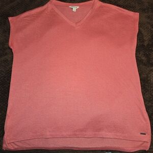 Orvis V-Neck Sweater in Coral